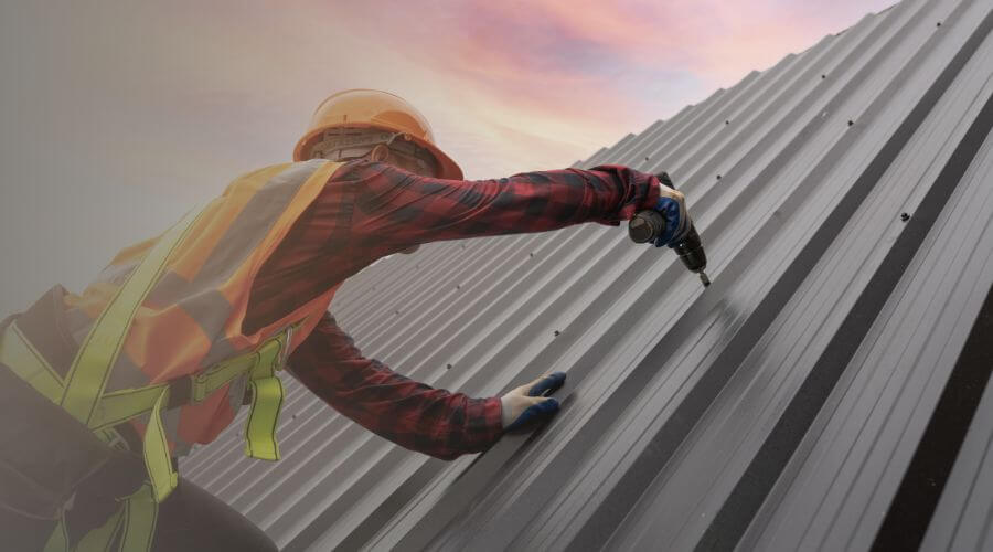 Professional gutter cleaning in Burnettsville, IN